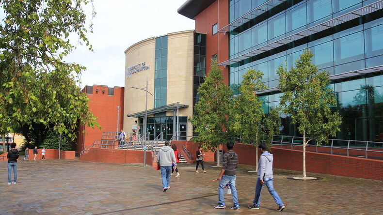 17 rankings of University of Wolverhampton & 422 student reviews 2023